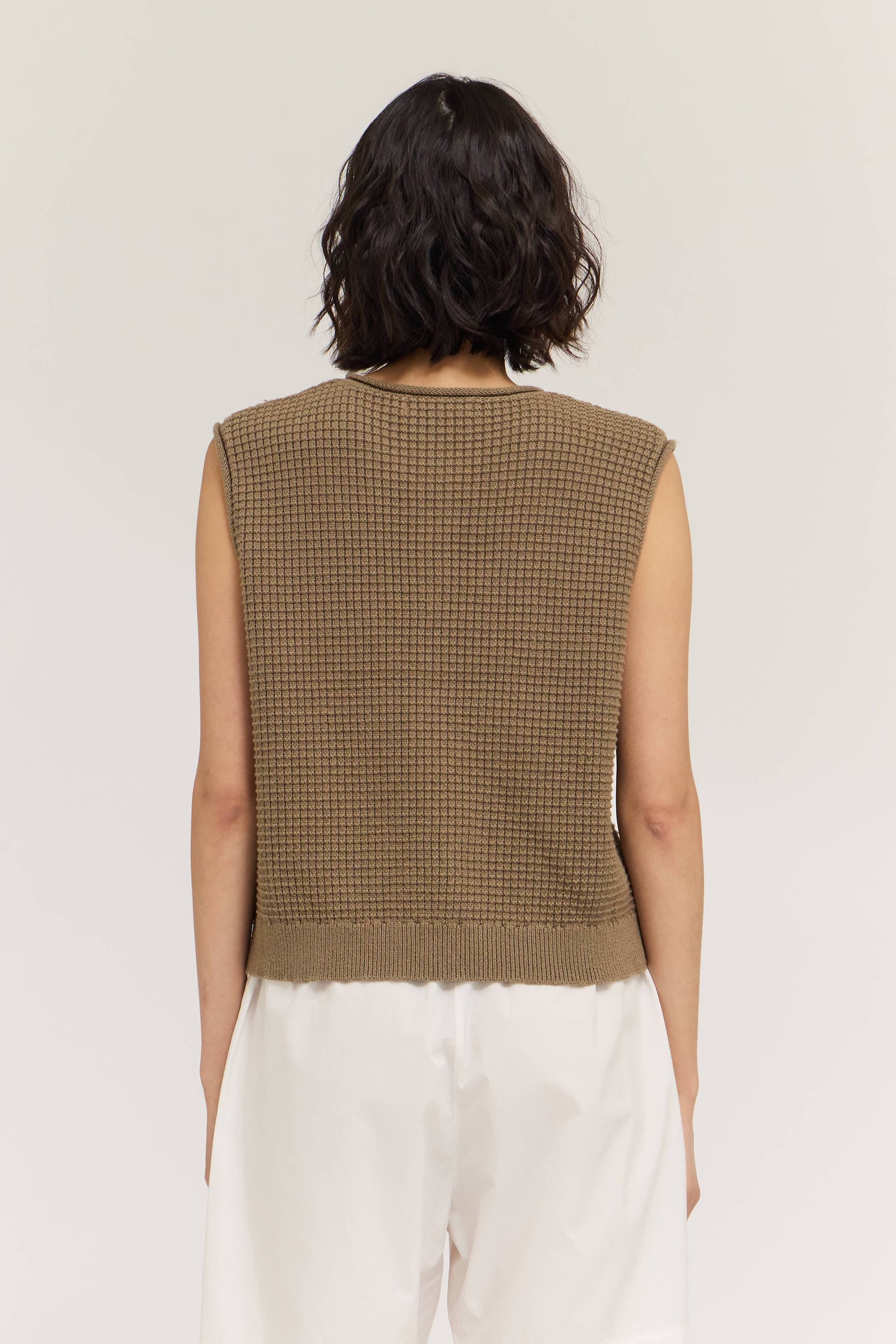 Mid Summer Sweater Vest