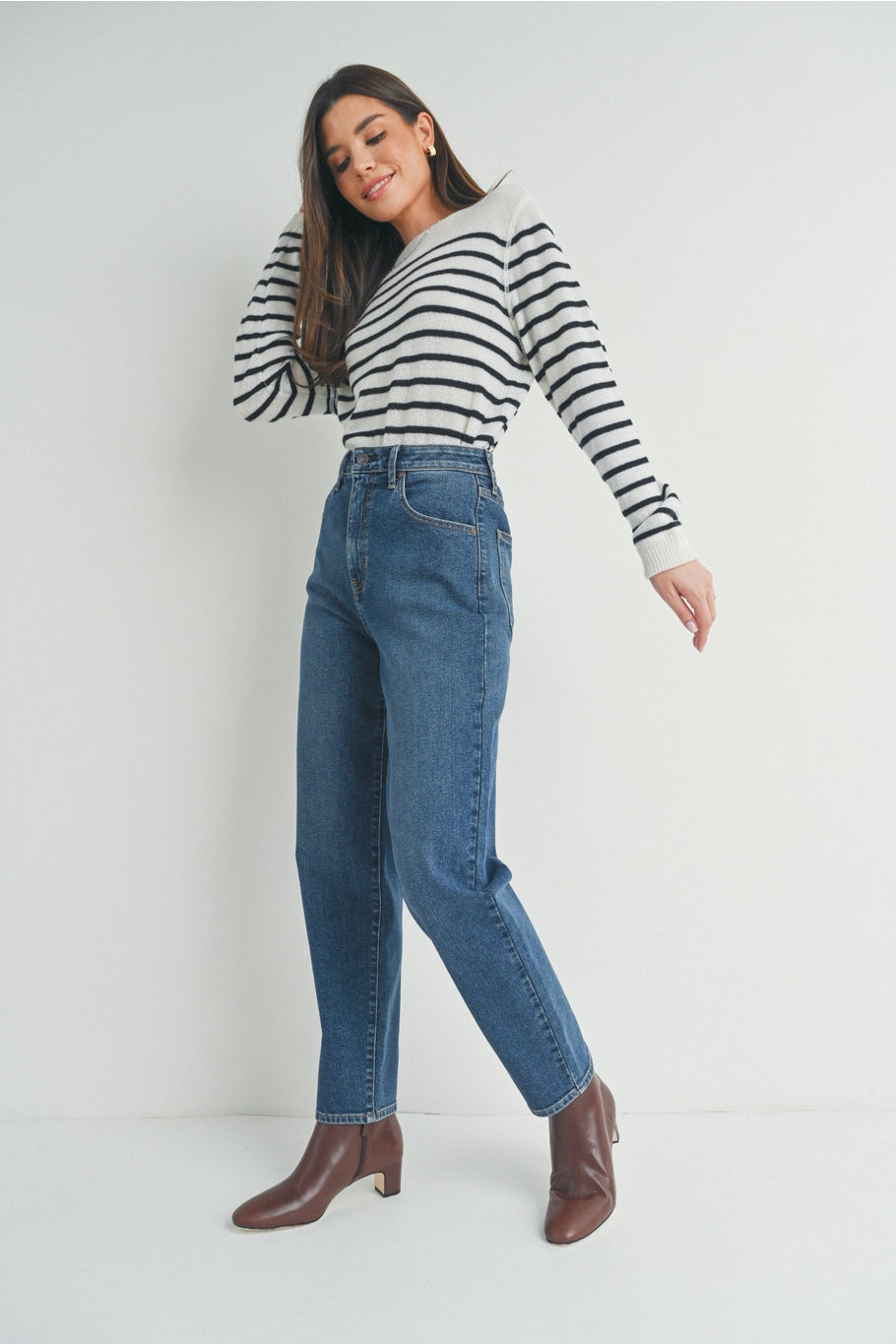 Tapered Barrel Jeans