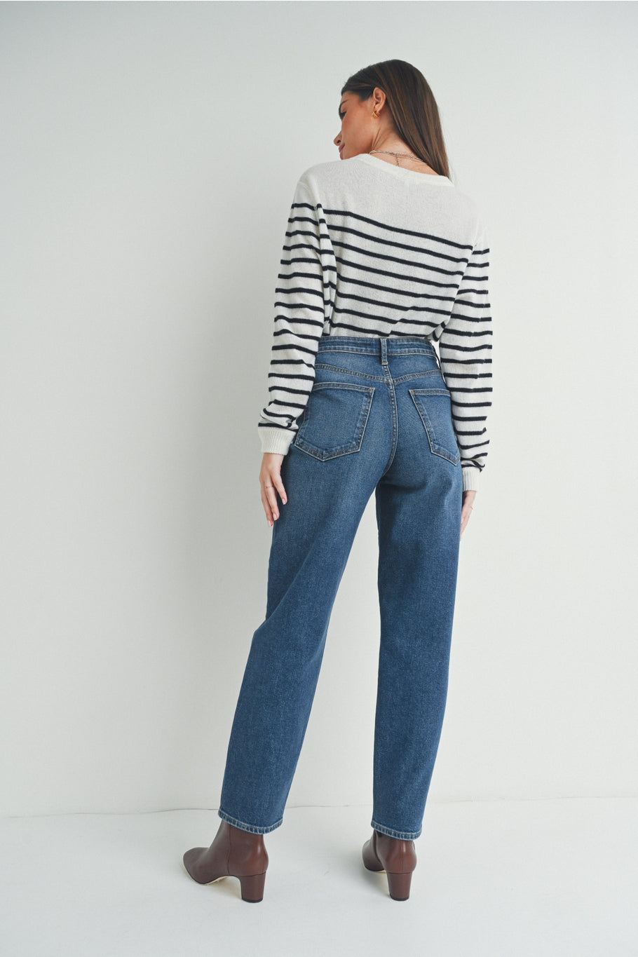 Tapered Barrel Jeans