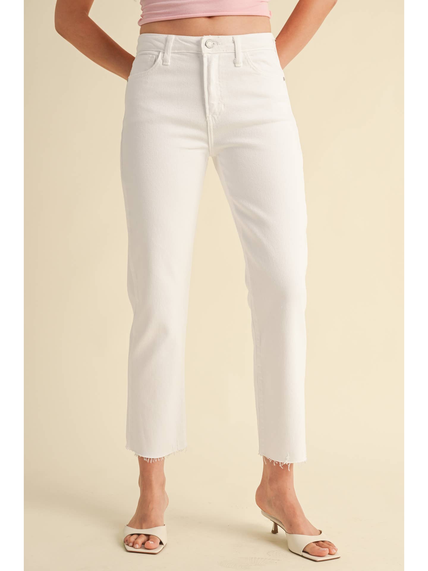 The Vintage Straight White