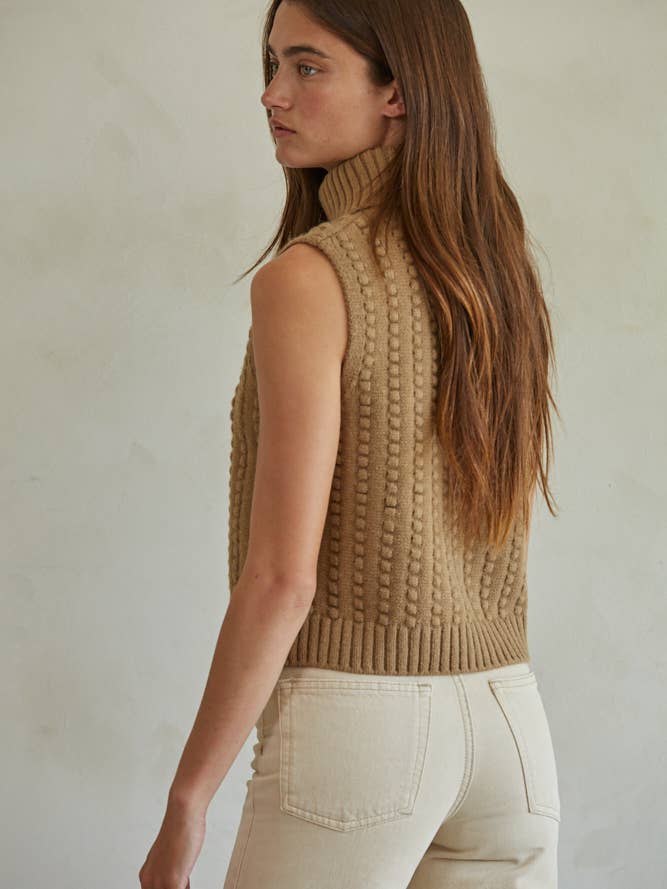 Turtle neck tank sweater