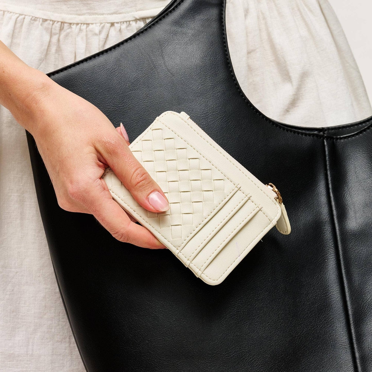 Bryer Card Holder
