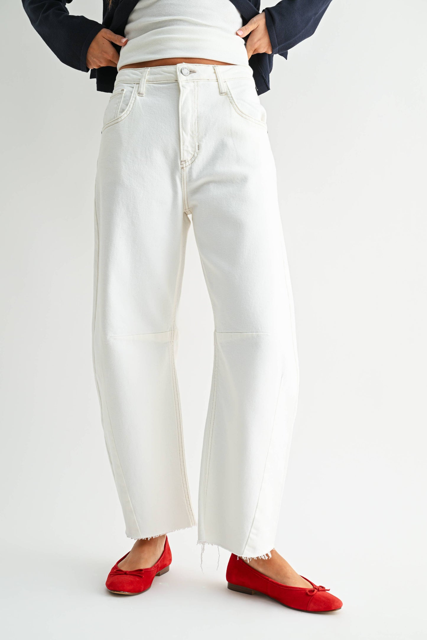 White Barrel Jeans
