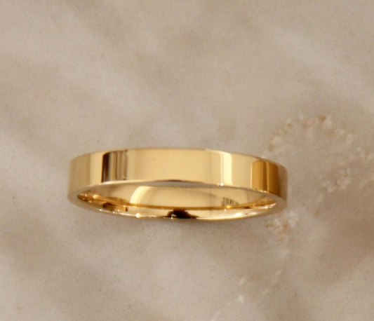 Classic Elora Band Ring