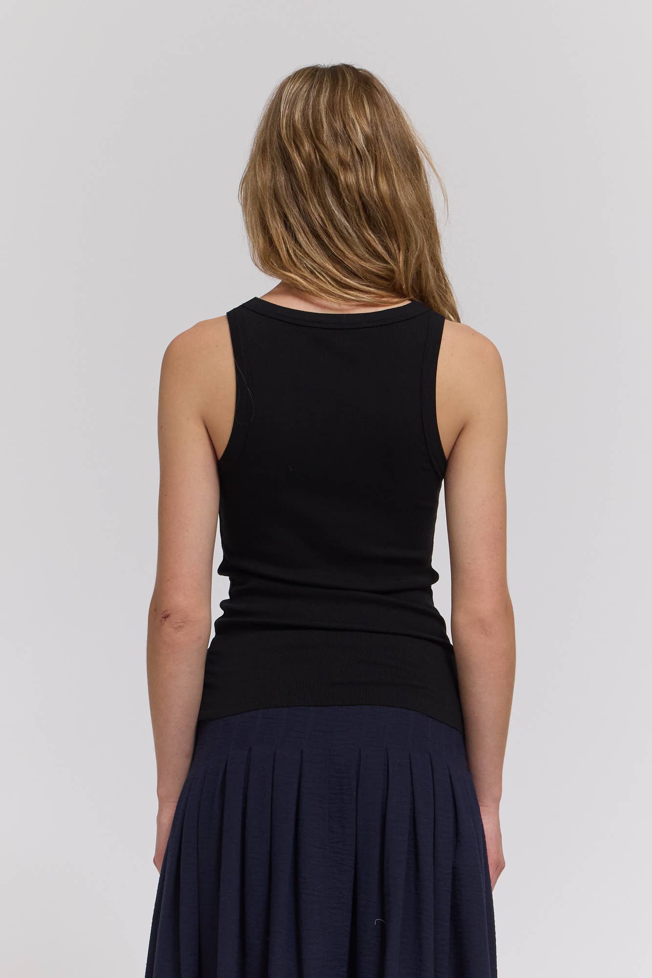 Basic Round Neck Tank