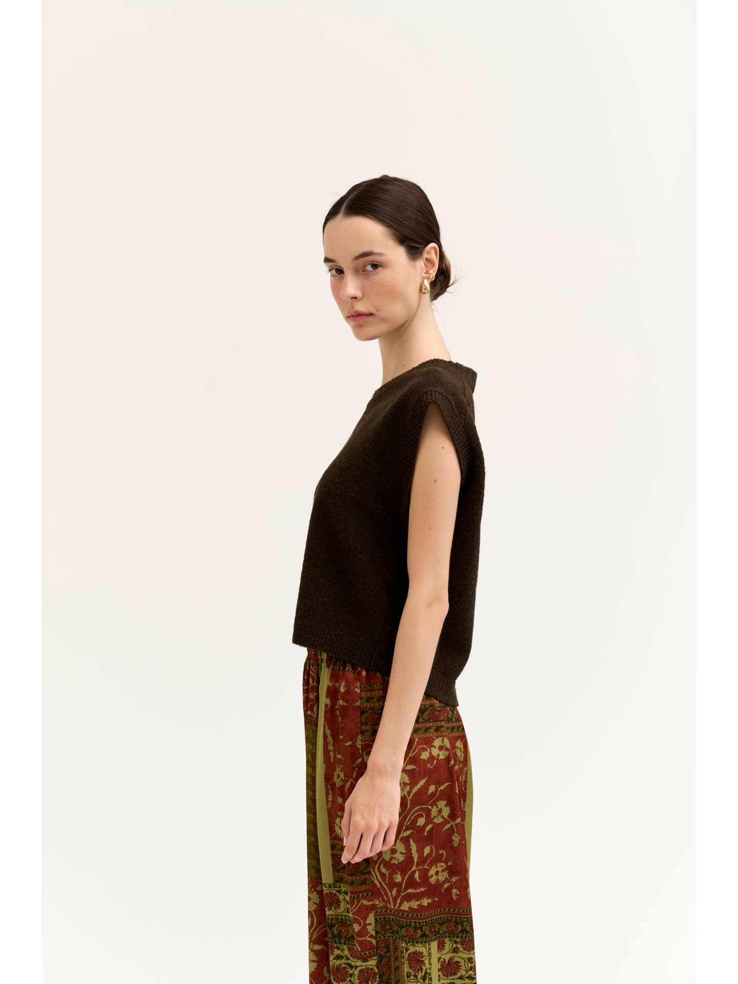 Carob Knit Vest
