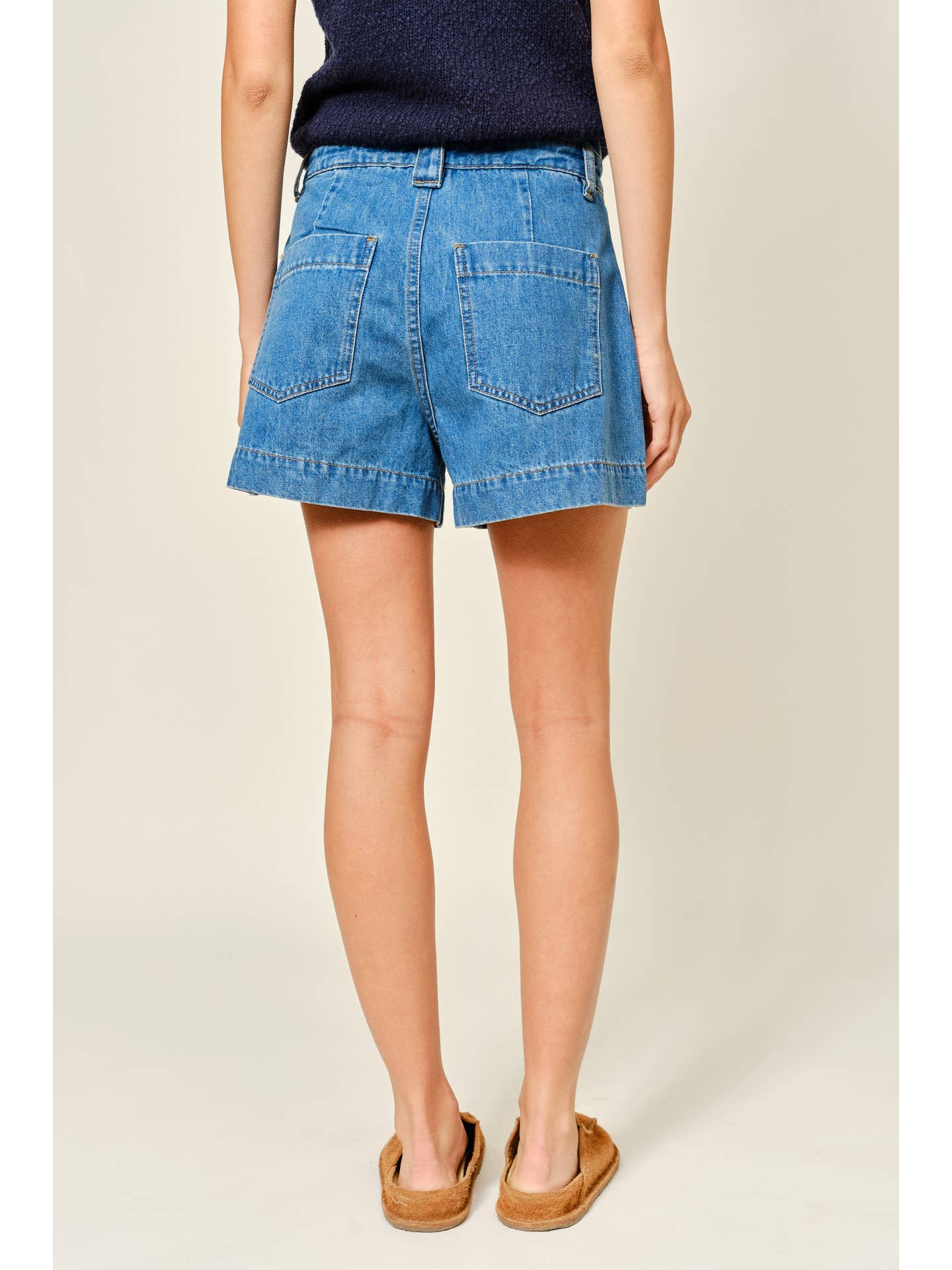 The Mid Rise Short