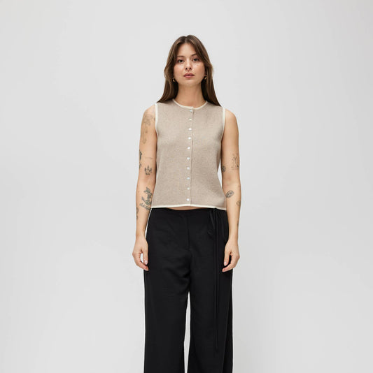 The Lisa Top