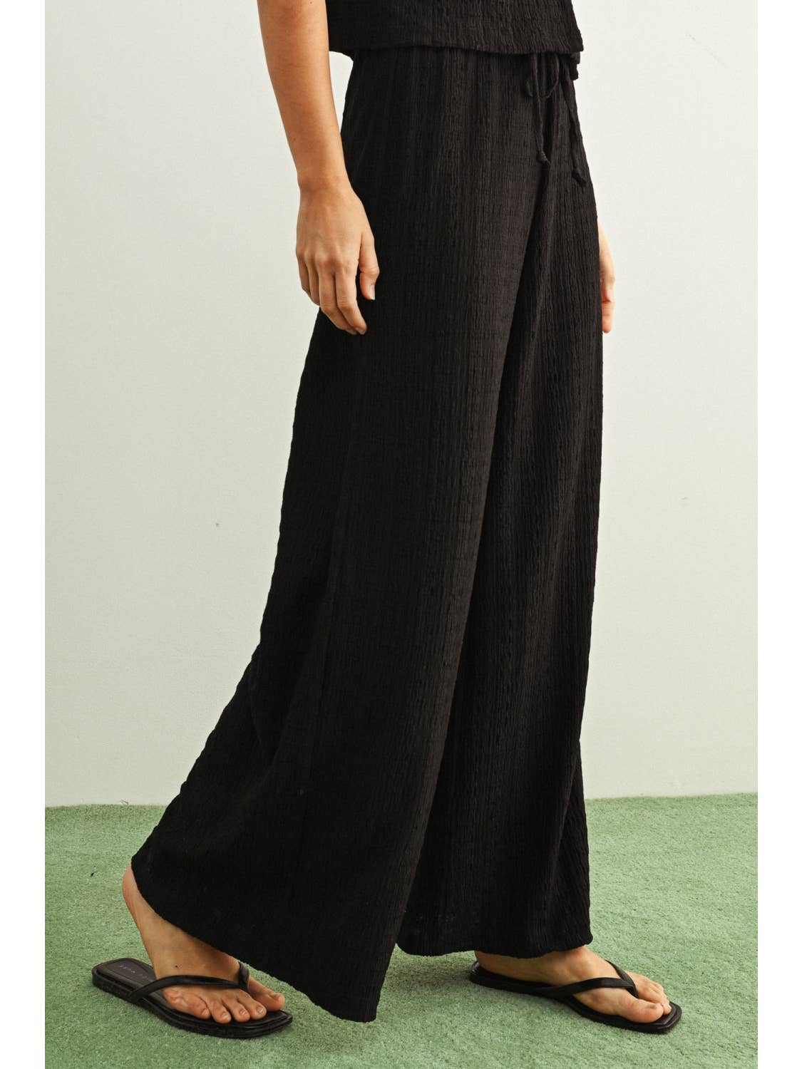 The Crinkle Pants