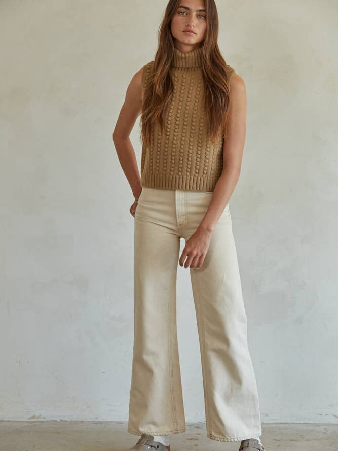 Turtle neck tank sweater