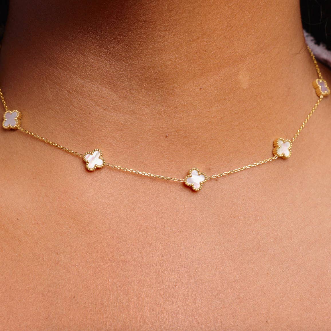 Mini White Floral Necklace